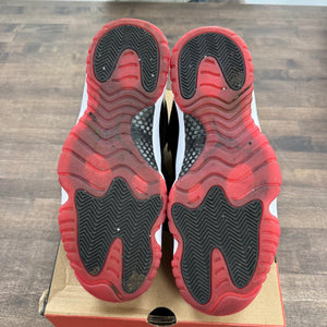 Jordan 11 Retro Low Bred (2025) Size 13 (Pre-Owned) - Image 4