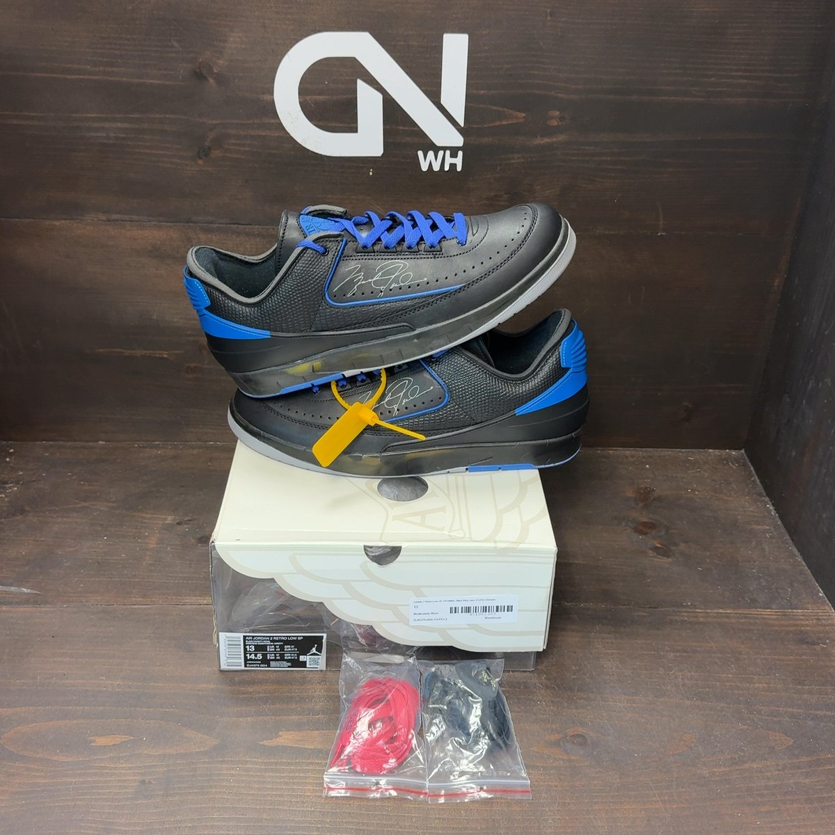 Jordan 2 Retro Low SP Off-White Black Blue Size 13 (Pre-Owned) - front
