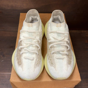 adidas Yeezy Boost 380 Calcite Glow Size 5 (Pre-Owned) - Image 3