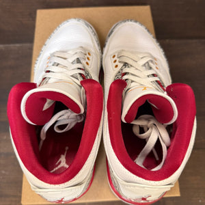 Jordan 3 Retro Cardinal Red Size 11 (Pre-Owned) - Image 3