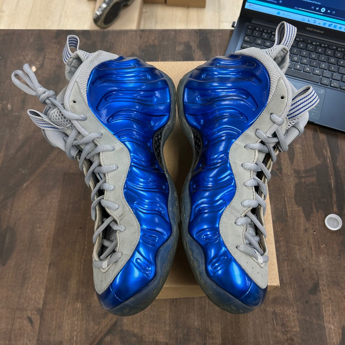 Nike Air Foamposite One Sport Royal Size 13 (Pre-Owned) - Image 3