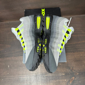 Nike Air Max 95 OG Big Bubble Neon (2025/2026) Size 10 (Pre-Owned) - side