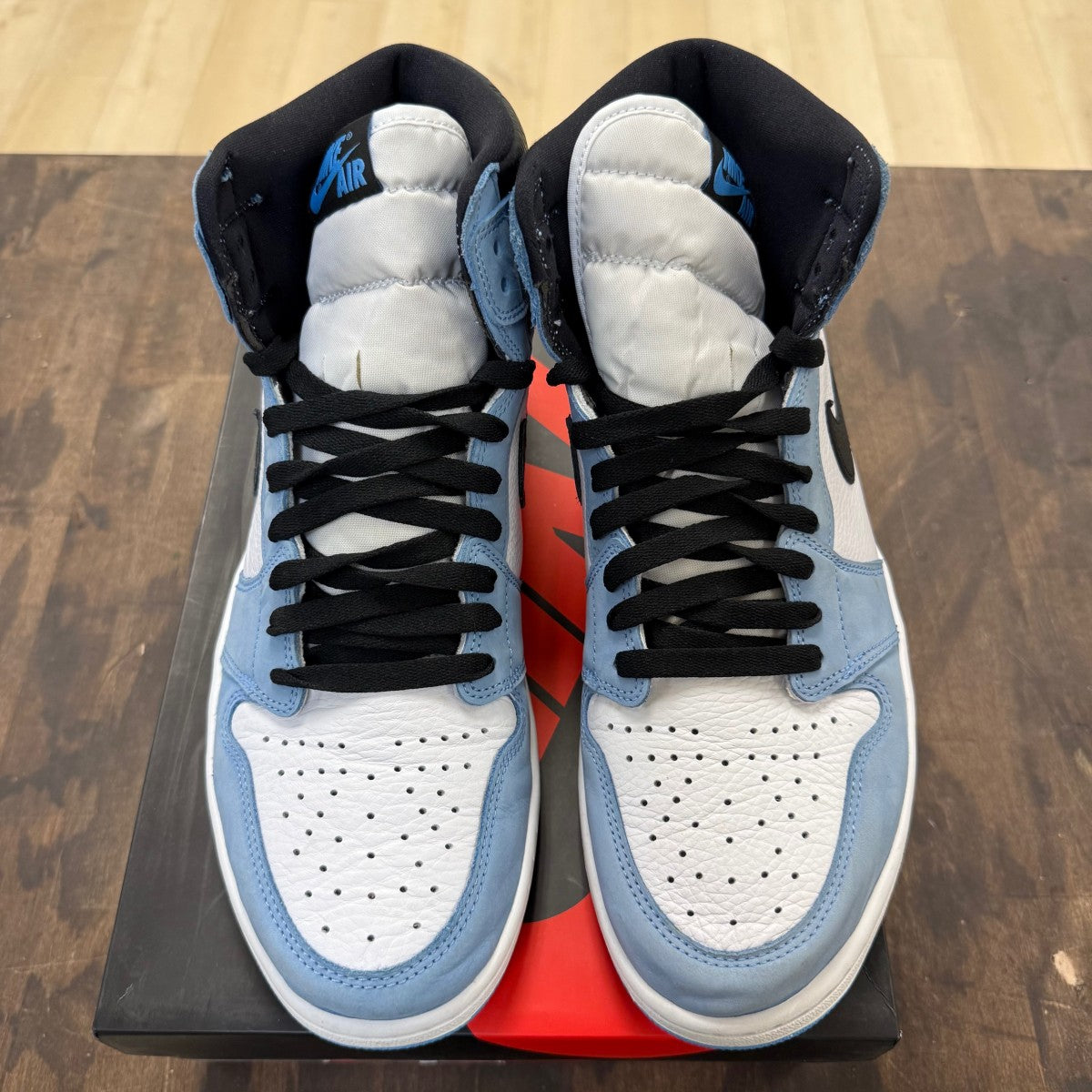 Jordan 1 Retro High OG University Blue - Image 2