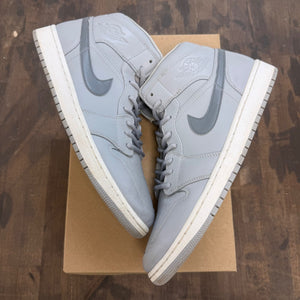 Jordan 1 Retro Mid Wolf Grey Cool Grey Size 12 (Pre-Owned) - Image 1