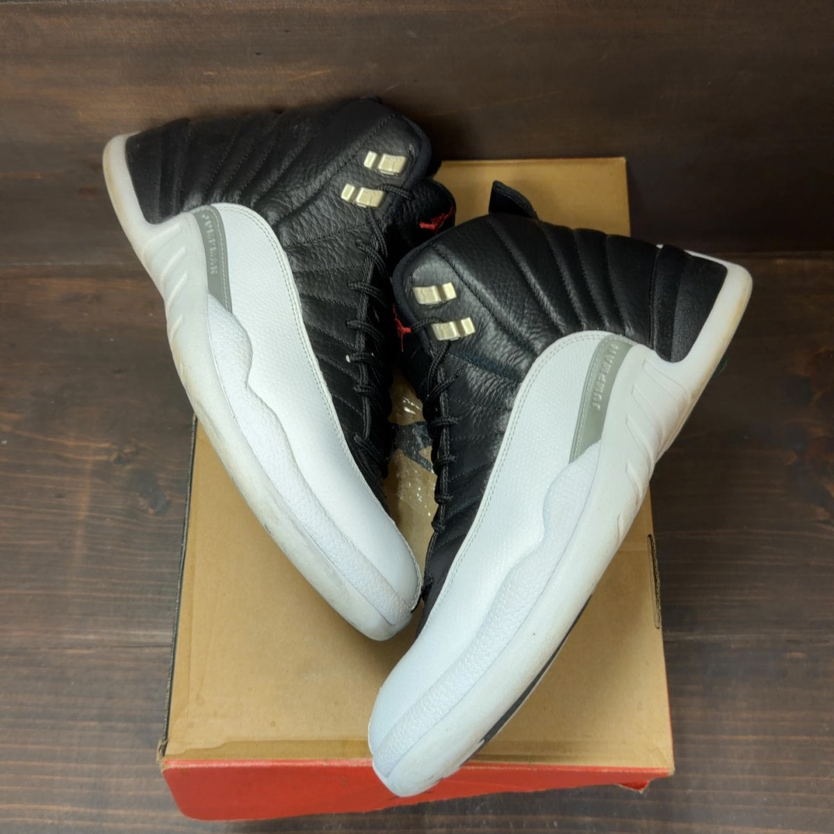 Jordan 12 Retro Playoffs (2022) Size 11.5 (Pre-Owned) - Image 2