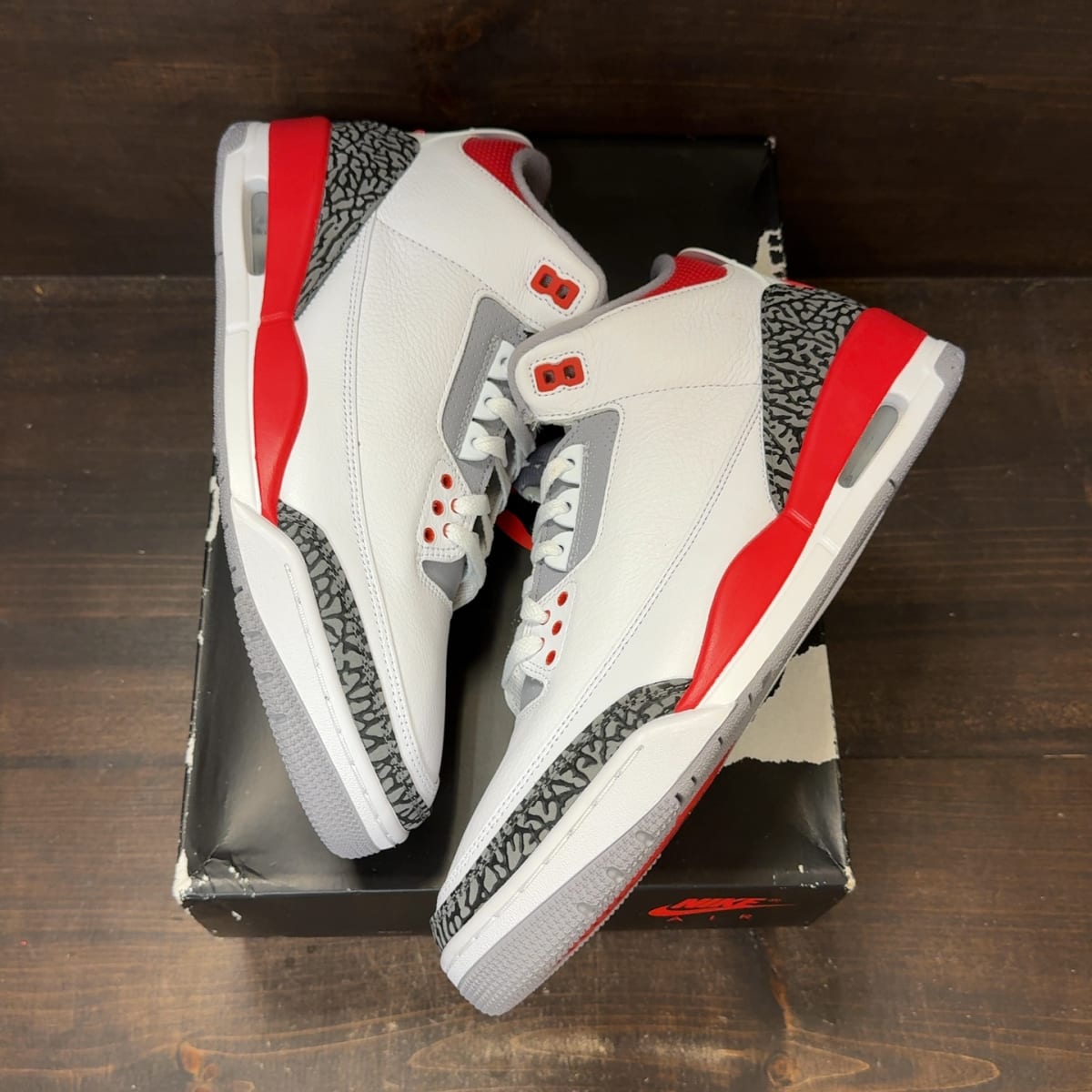 Jordan 3 Retro Fire Red (2022) Size 12 (Pre-Owned) - back