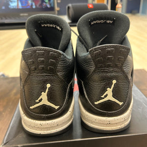 Jordan 4 Retro Oreo (2015) - Image 4