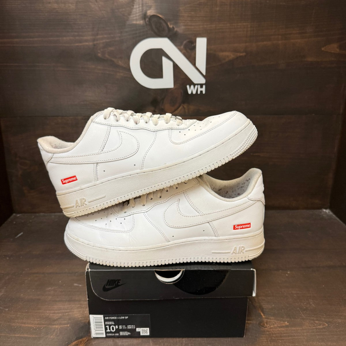 Nike Air Force 1 Low Supreme White Size 10.5 (Pre-Owned)