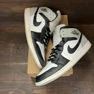 Jordan 1 Mid Barons Size 15 (Pre-Owned) - Image 2