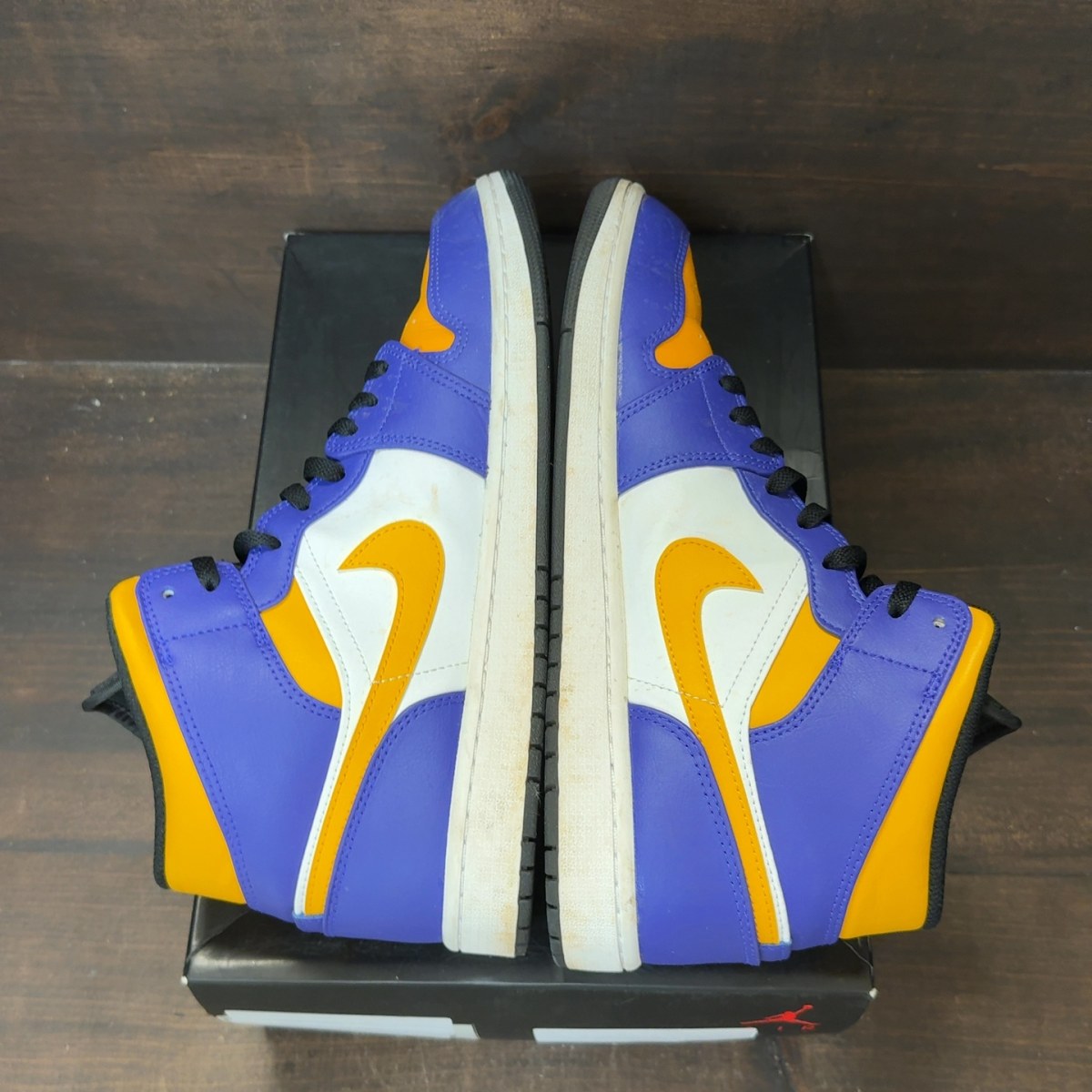 Jordan 1 Mid Lakers (2022) Size 11.5 (Pre-Owned) - Image 6