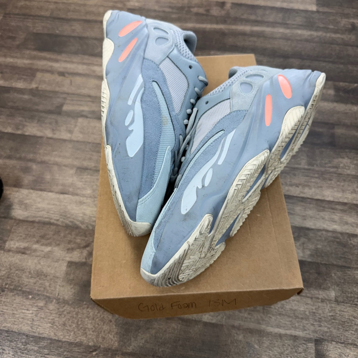 adidas Yeezy Boost 700 Inertia Size 11 (Pre-Owned) - Image 1