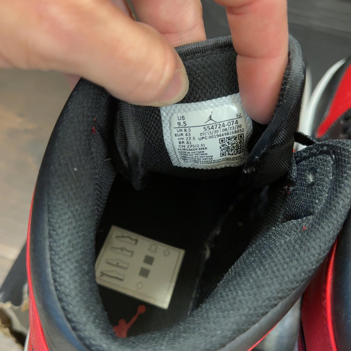 Jordan 1 Mid Banned (2020) Size 9.5 (Pre-Owned) - aux