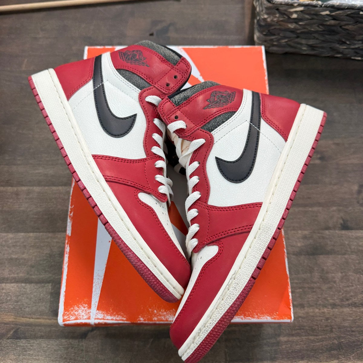 Jordan 1 Retro High OG Chicago Lost and Found - Image 1