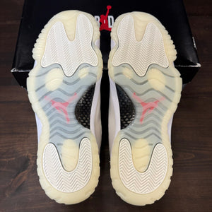 Jordan 11 Retro Platinum Tint - Image 5