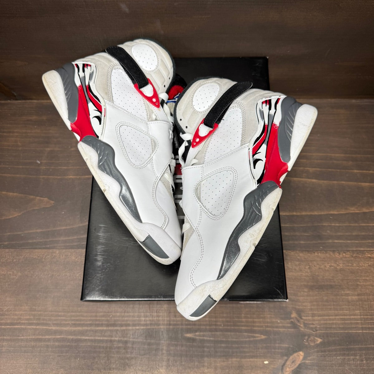 Jordan 8 Retro White True Red (2025) - Image 2