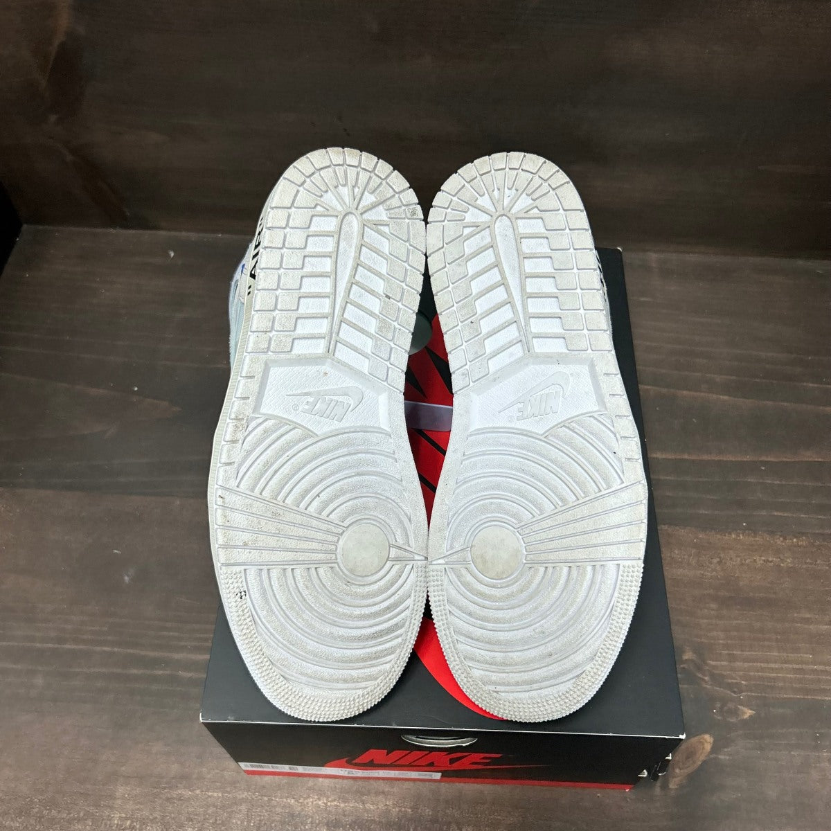 Jordan 1 Retro High Off-White Alaska - Image 6