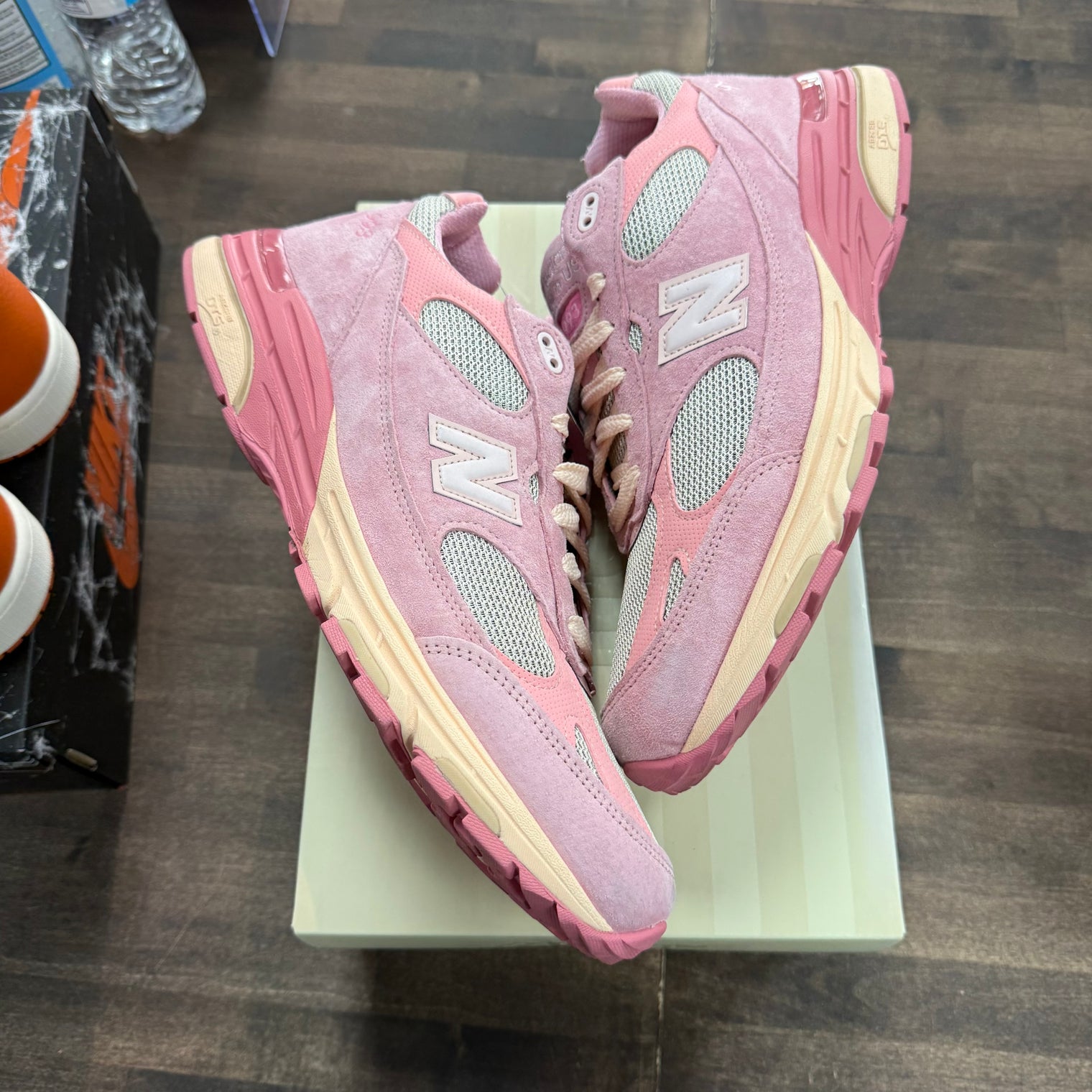 Joe Fresh Goods New Balance 993 Powder Pink (USED)