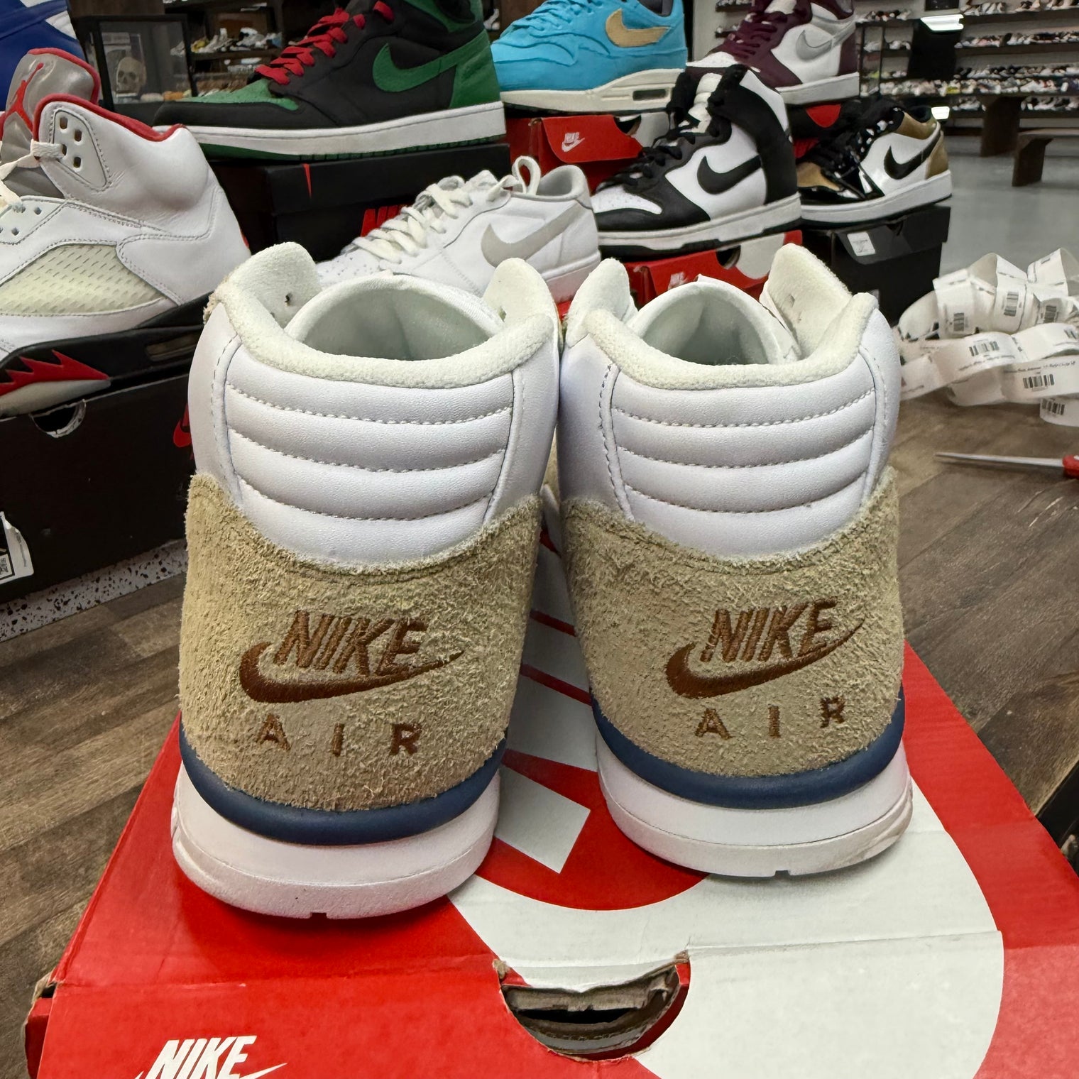 Limestone Nike Air Trainer 1 (USED)
