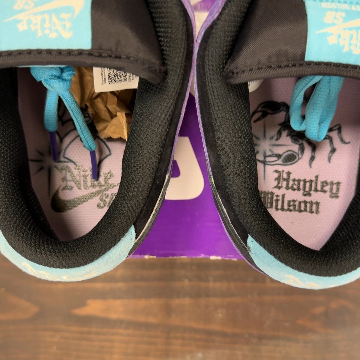 Nike SB Dunk Low Hayley Wilson Size 12 (Pre-Owned) - aux