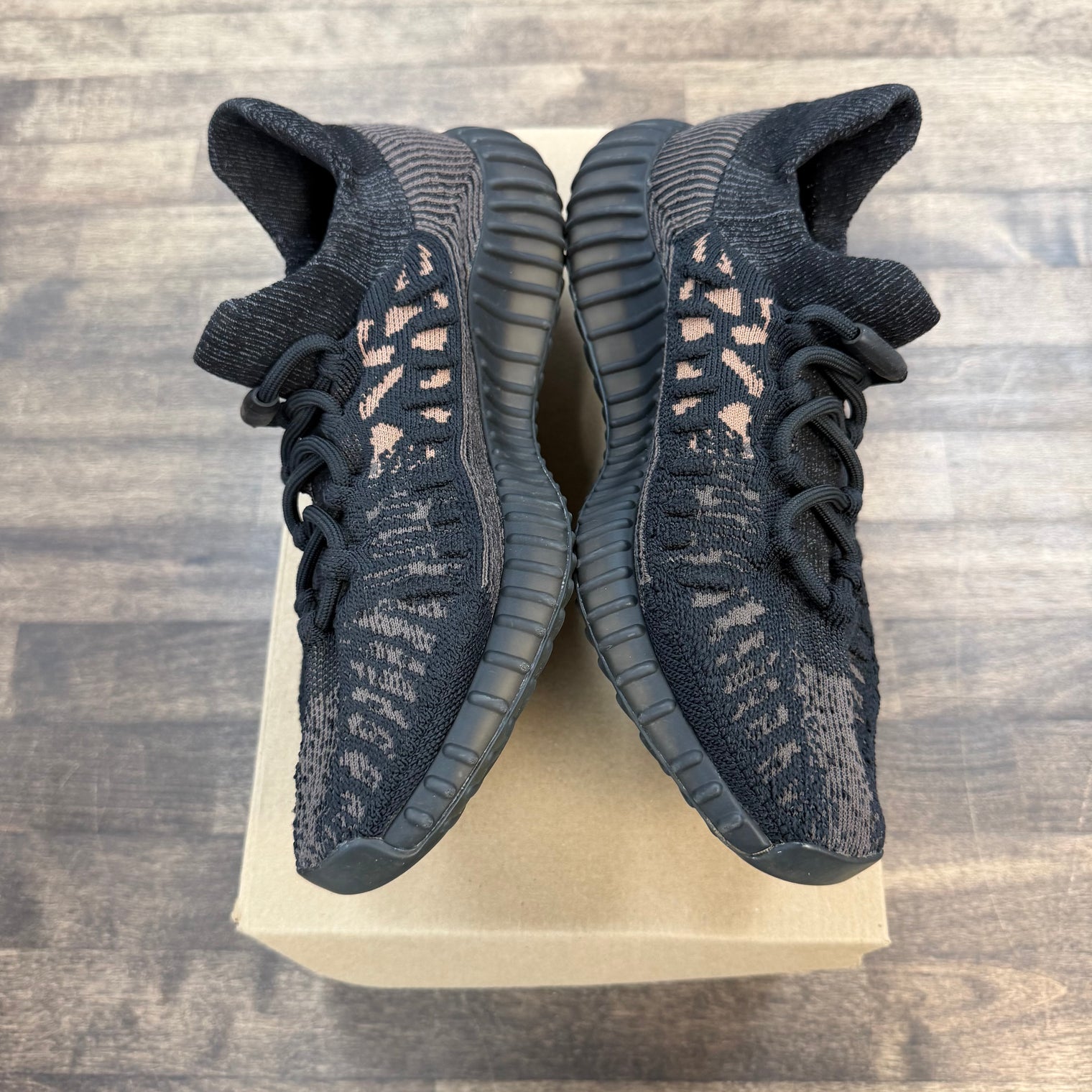Slate Carbon adidas Yeezy 350 V2 CMPCT (USED, No Box)