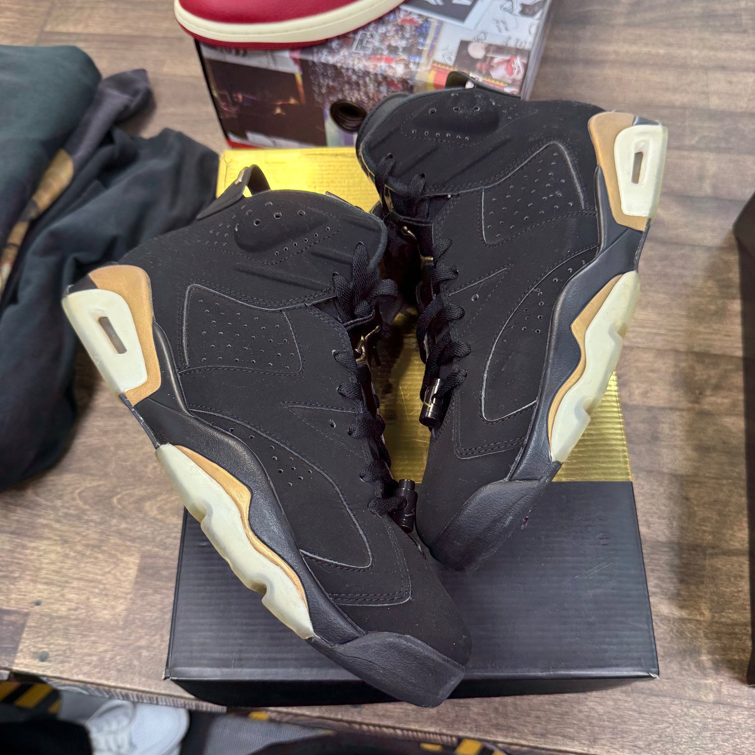 DMP Jordan 6 Retro (USED)