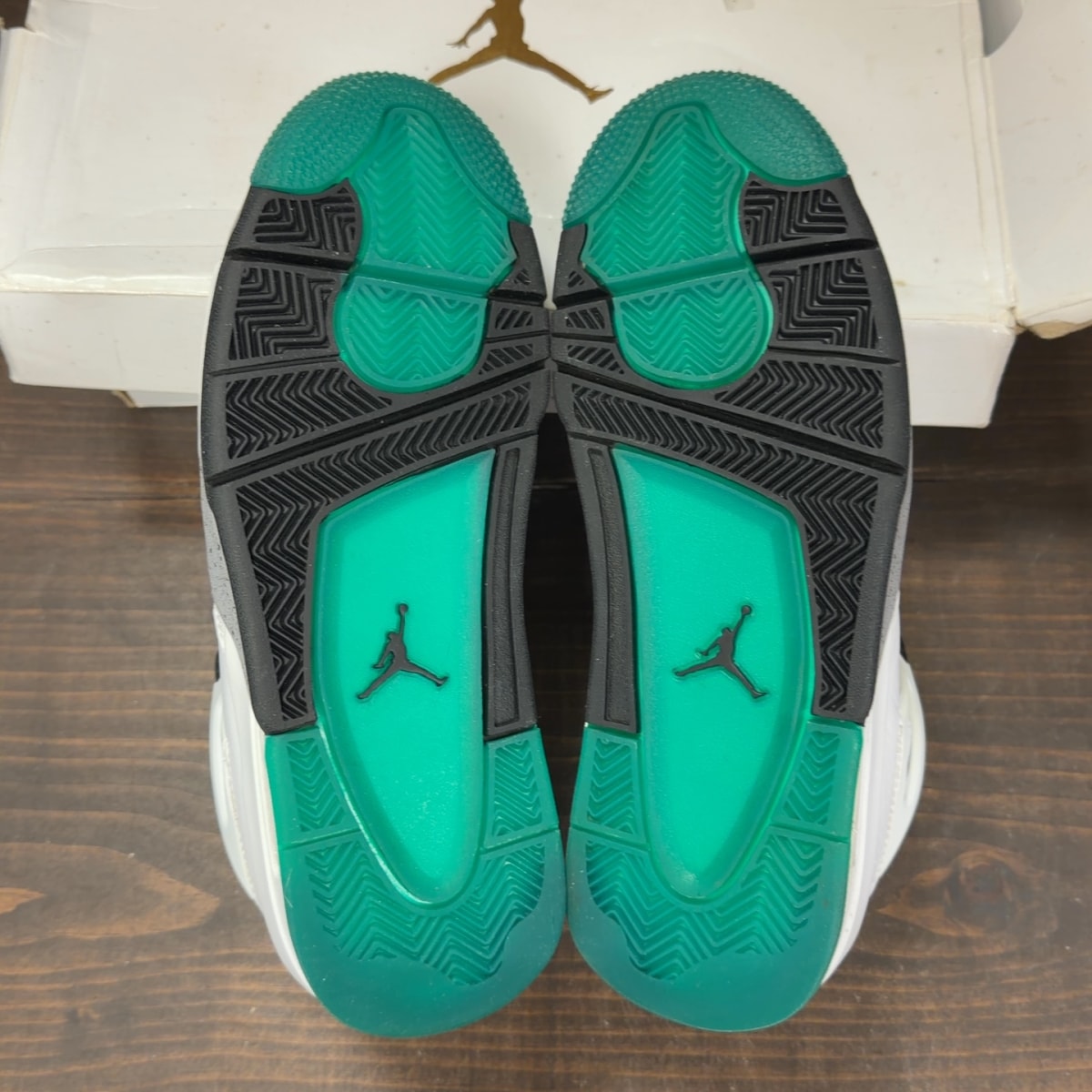 Jordan 4 Retro Lucid Green Rasta (Women's) - Image 6