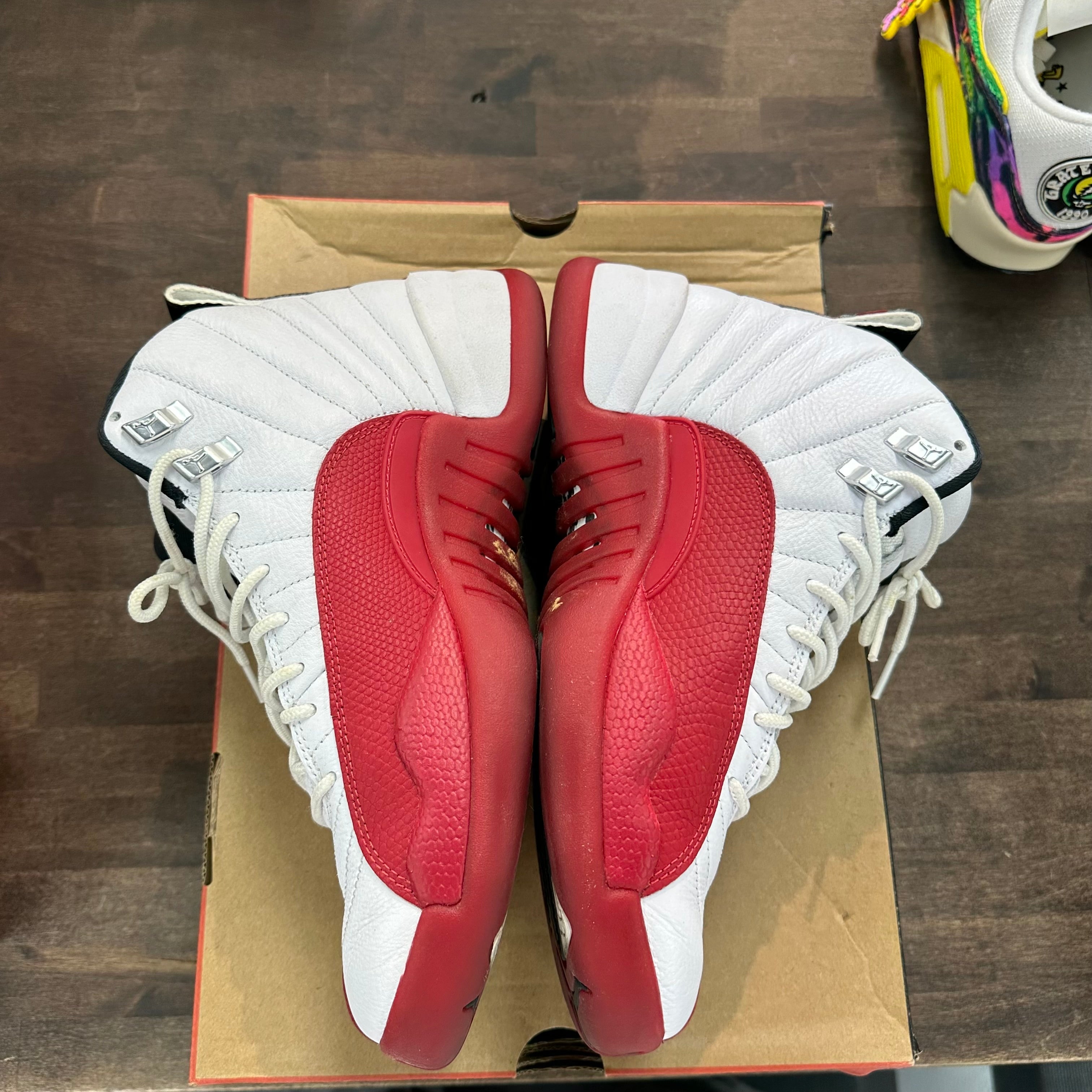 Jordan Cherry Jordan 12 Retro (USED) Size 9 (Pre-Owned) - Image 2