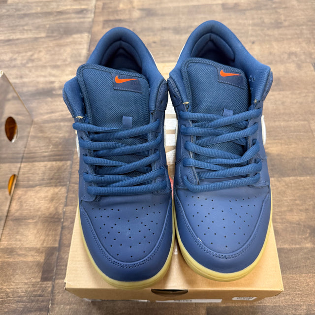 Navy SB Dunk Low (USED)
