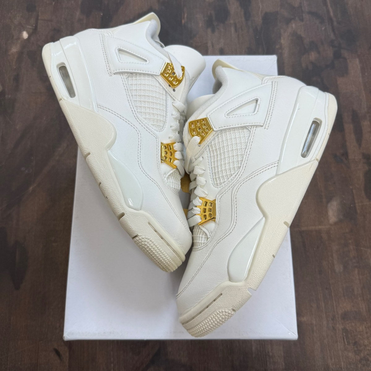 Jordan 4 Retro Metallic Gold (Women's) - Image 1