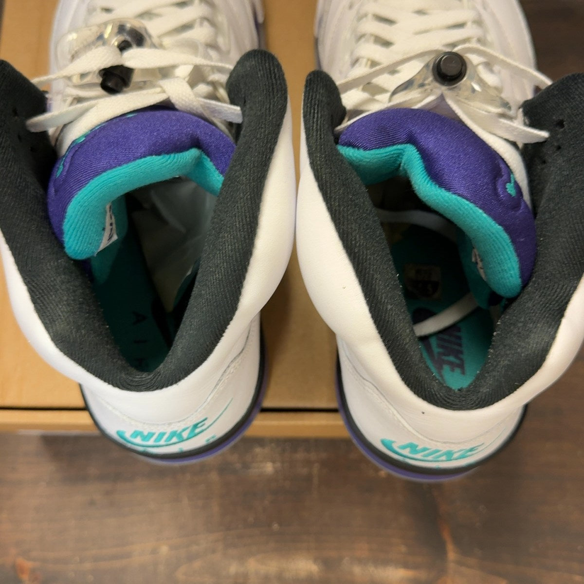 Jordan 5 Retro Grape (2025) Size 11.5 (Pre-Owned) - Image 6