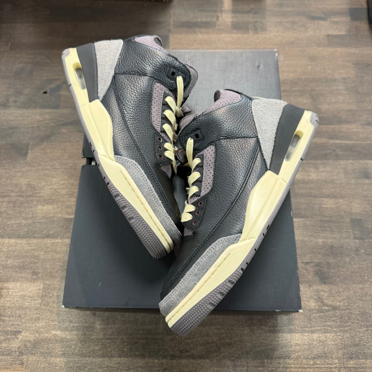 Jordan 3 Retro OG SP A Ma Maniére While You Were Sleeping (Women's) - Image 1