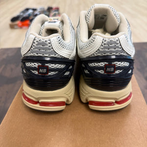 New Balance 1906R Sea Salt Eclipse True Red Size 11.5 (Pre-Owned) - Image 4