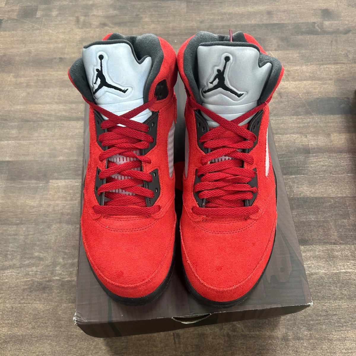 Jordan 5 Retro Raging Bull Red (2021) - Image 2