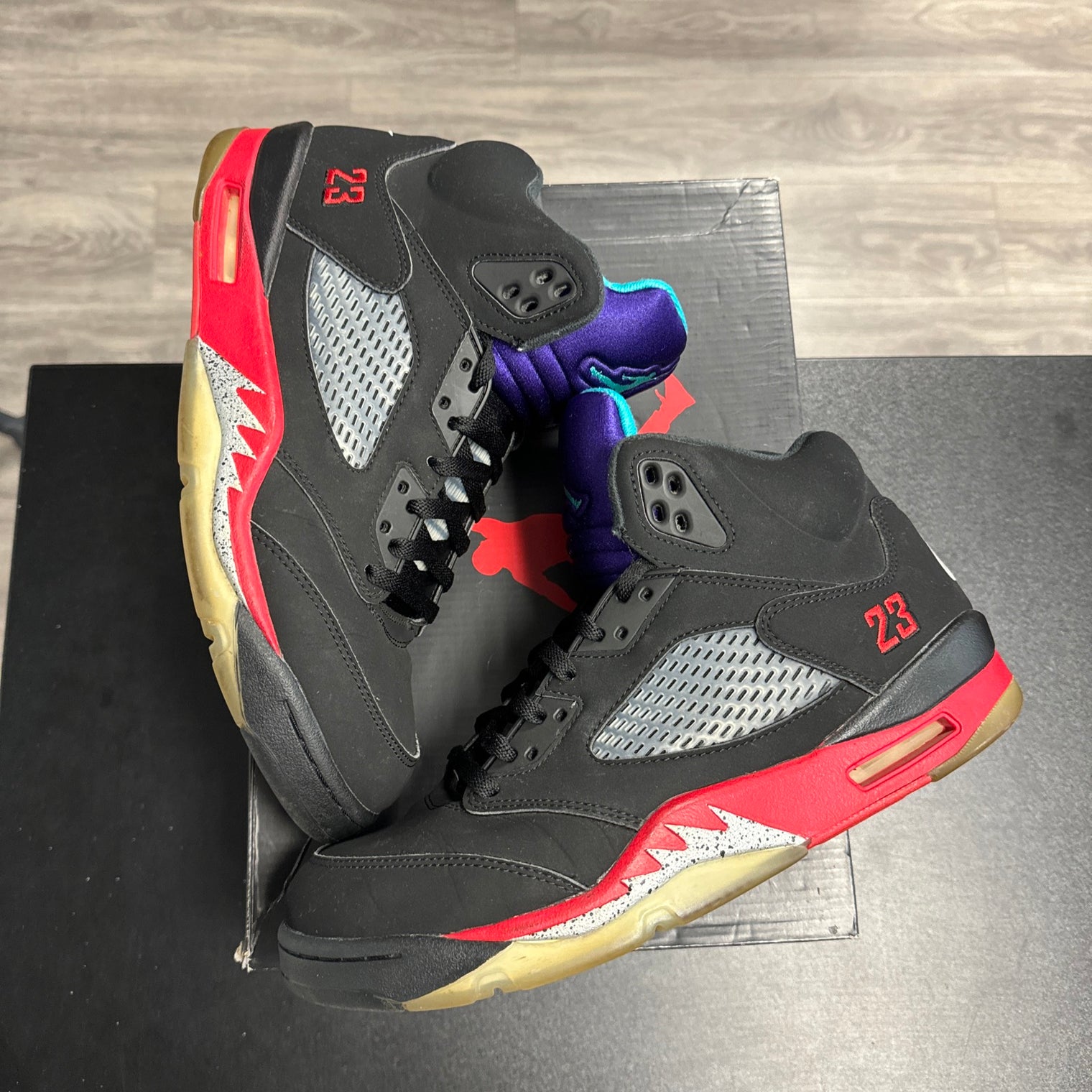 Jordan 5 Retro Top 3 (USED,Replacement laces)