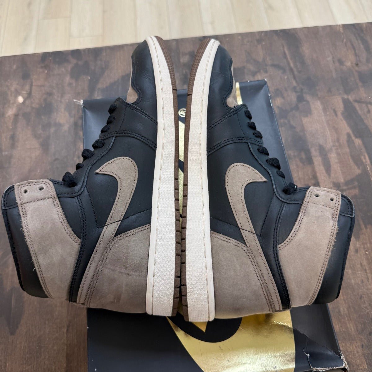 Jordan 1 Retro High OG Palomino - Image 5