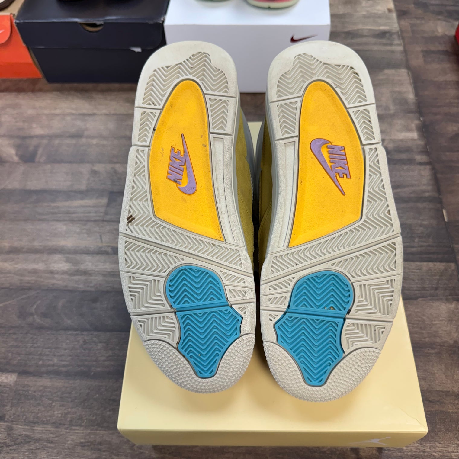 Union Desert Moss Jordan 4 SP (USED, No Insoles)