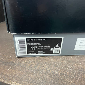 Jordan 11 Retro Cherry (2022) Size 11.5 (Pre-Owned) - aux