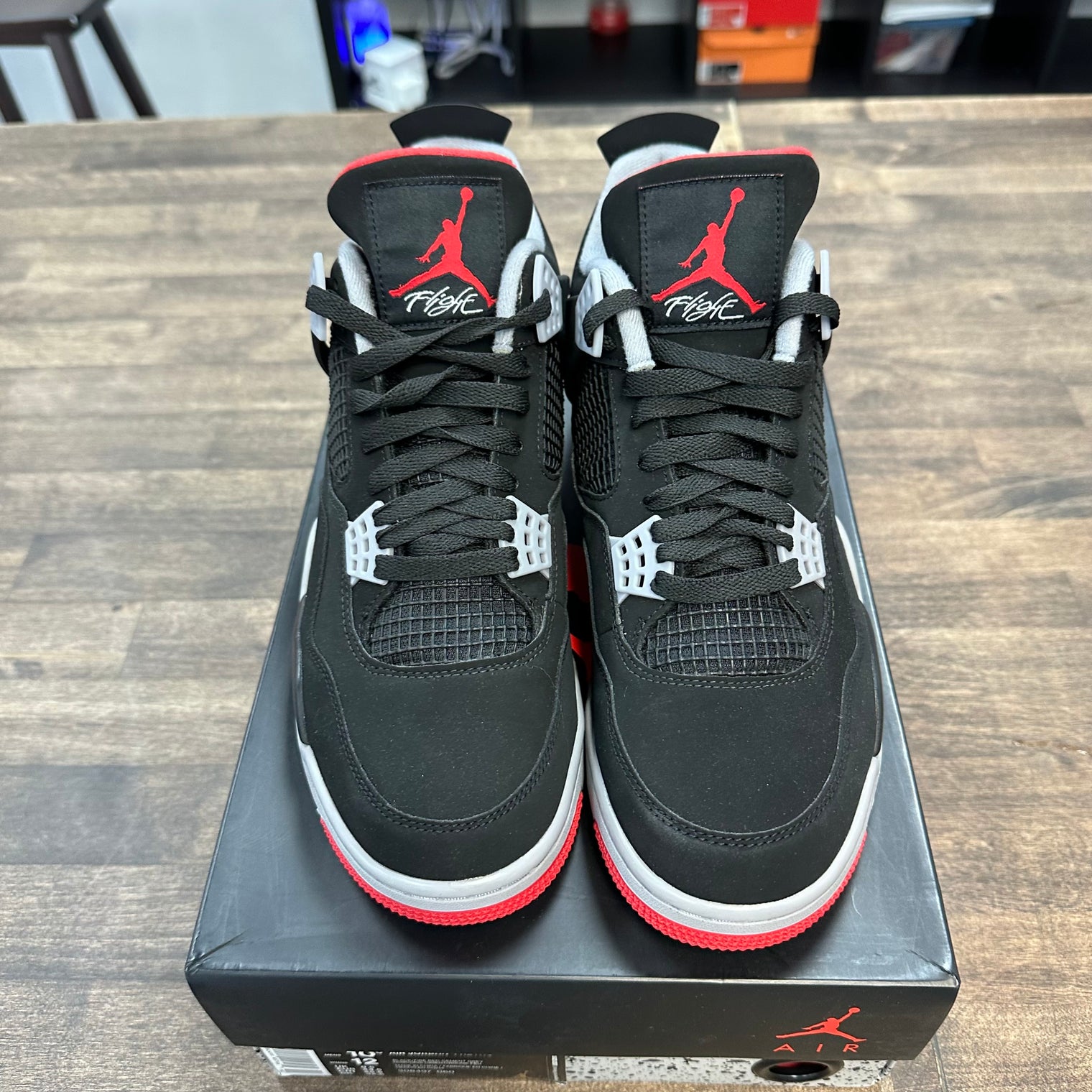 Bred Jordan 4 (2019) (USED)