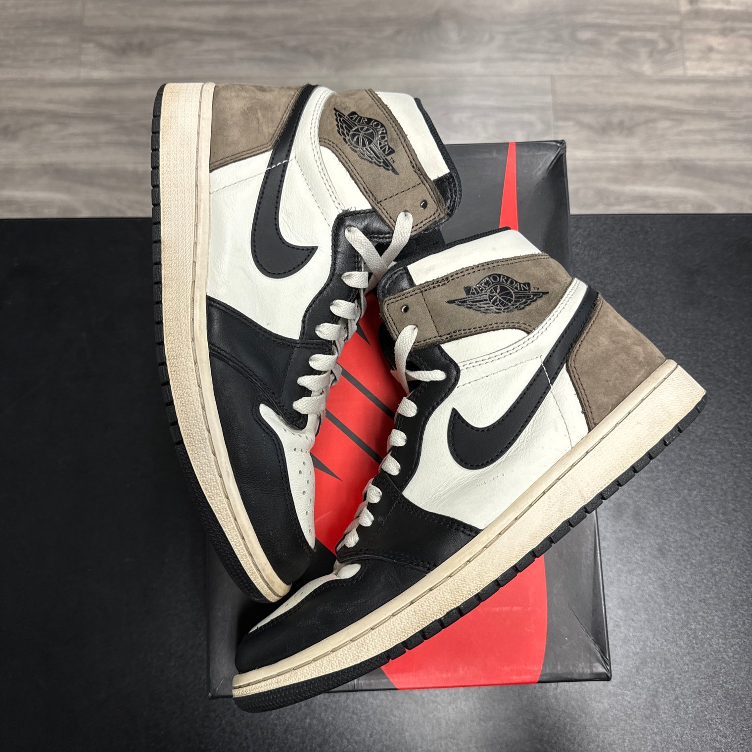 Mocha Jordan 1 High (USED)