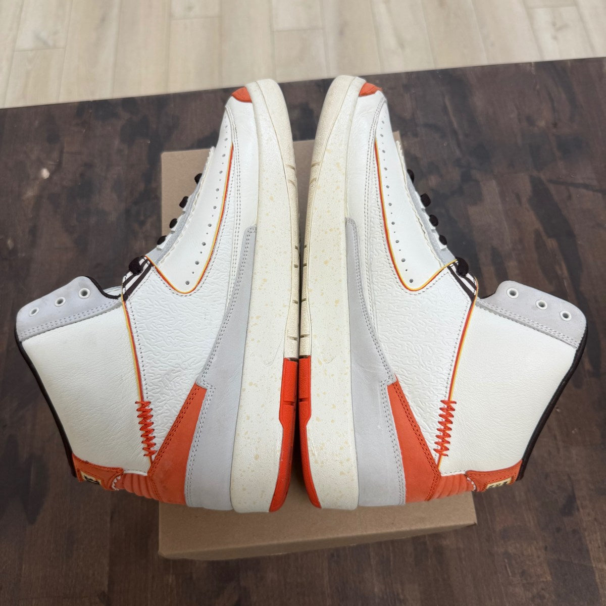 Jordan 2 Retro SP Maison Chateau Rouge Size 13 (Pre-Owned) - Image 6