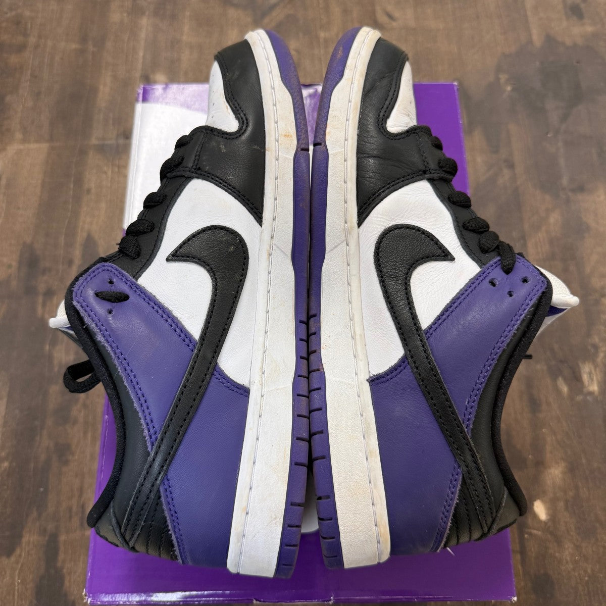 Nike SB Dunk Low Court Purple Size 9.5 (Pre-Owned) - Image 4