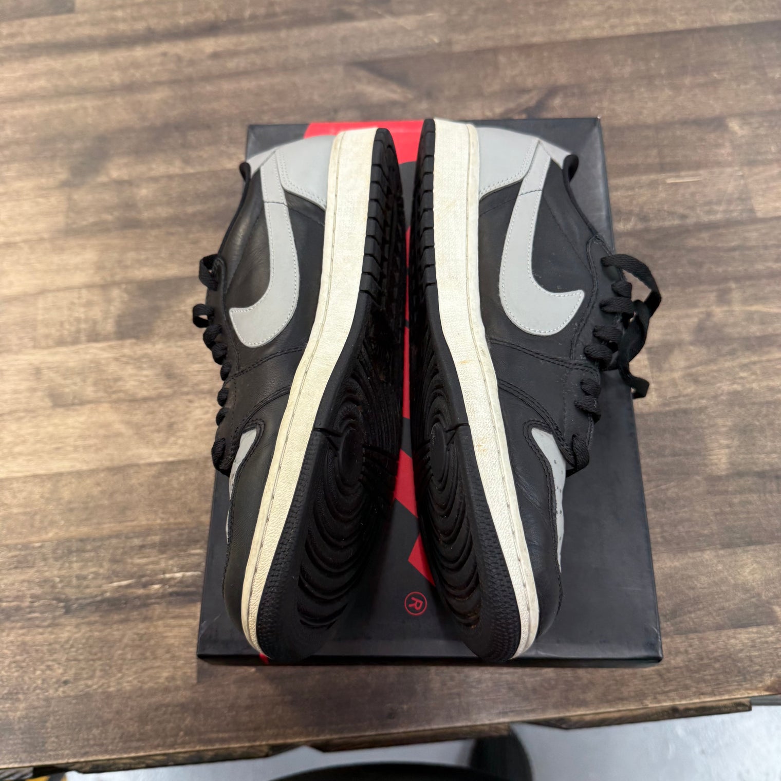 Shadow Jordan 1 Retro Low (2015) (USED)