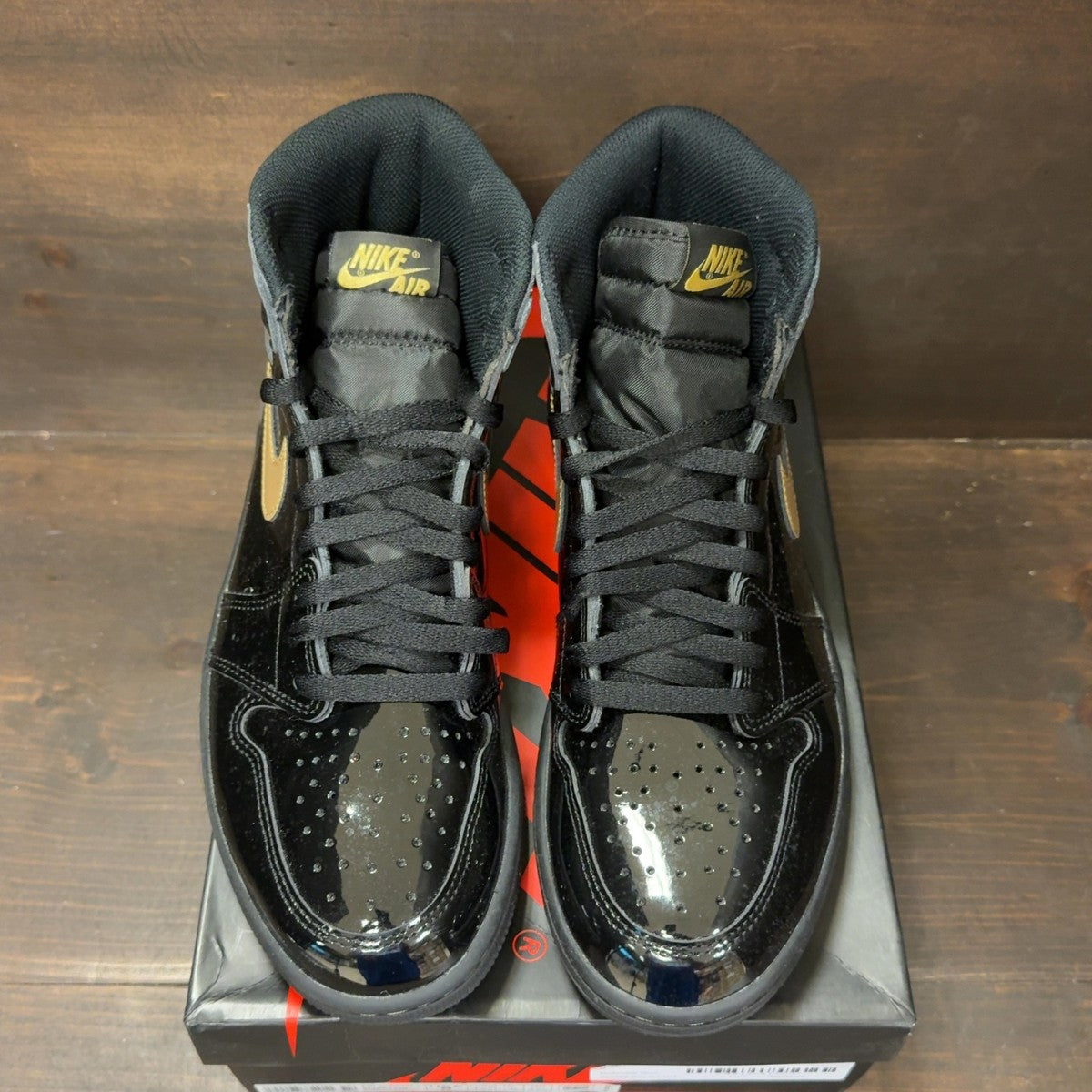 Jordan 1 Retro High Black Metallic Gold (2020) - Image 3
