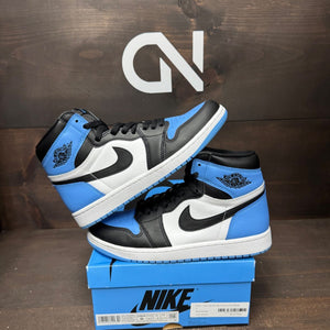 Jordan 1 Retro High OG UNC Toe Size 9 (Pre-Owned) - front