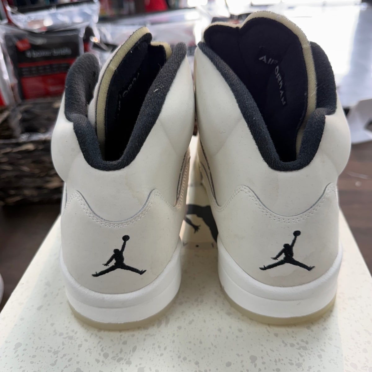 Jordan 5 Retro SE Sail Size 13 (Pre-Owned) - Image 4