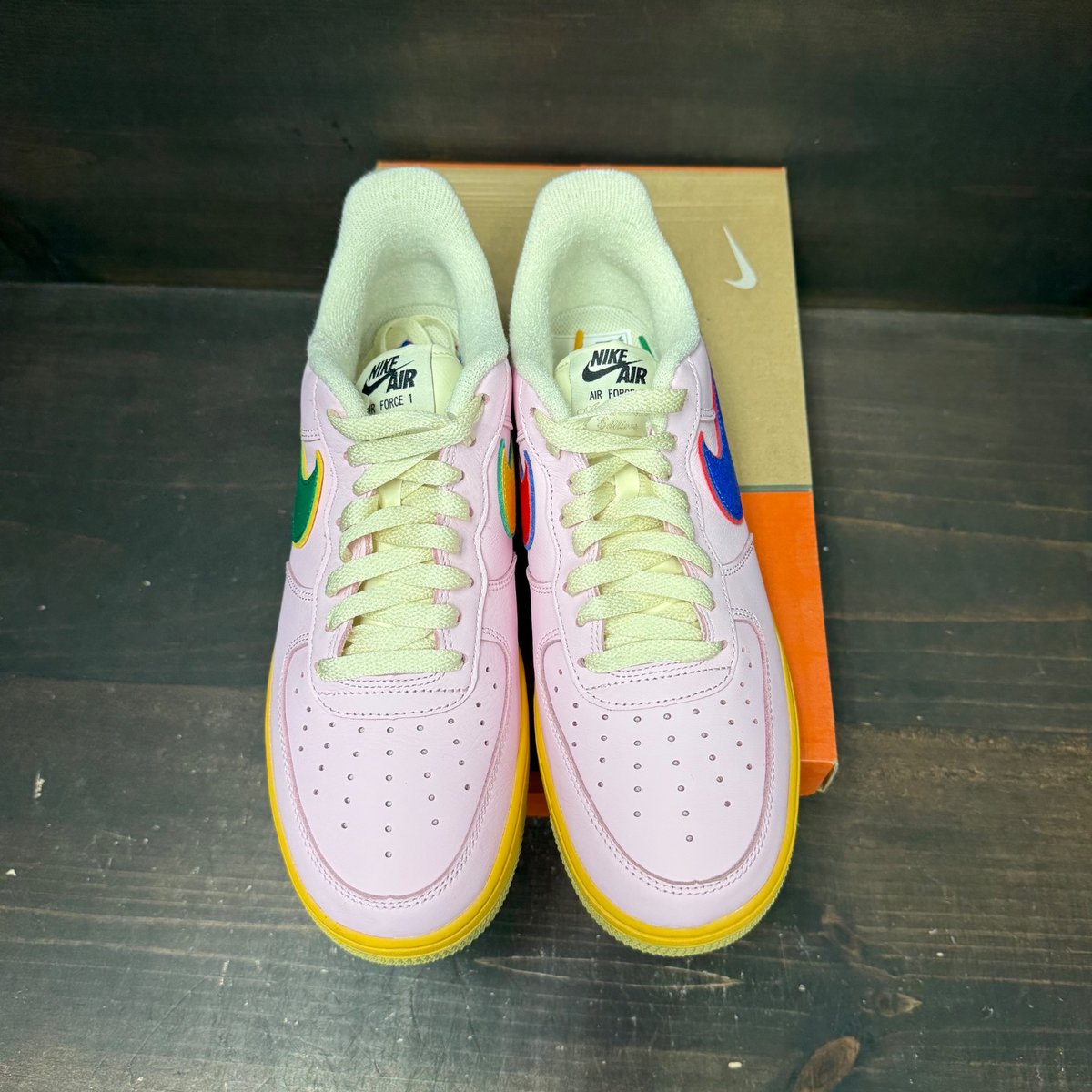Nike Air Force 1 Low '07 Feel Free, Let’s Talk Size 9.5 (Pre-Owned) - back