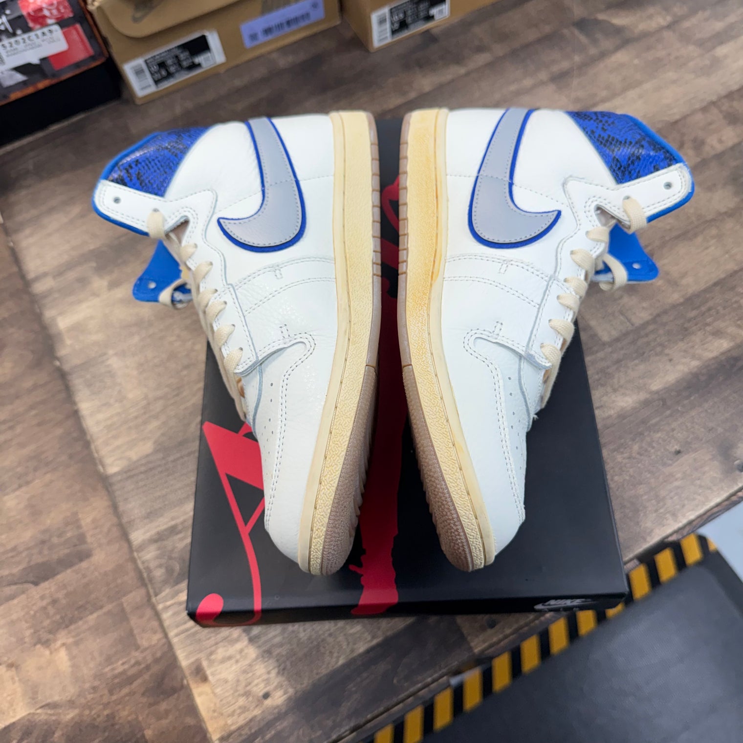 Awake NY Game Royal Nike Jordan Air Ship PE SP (USED)