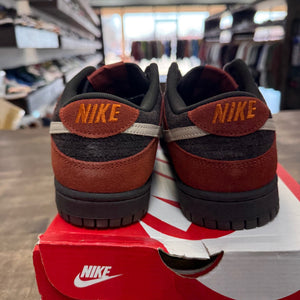 Nike Dunk Low Red Panda Size 8.5 (Moderately Worn Pre-Owned)