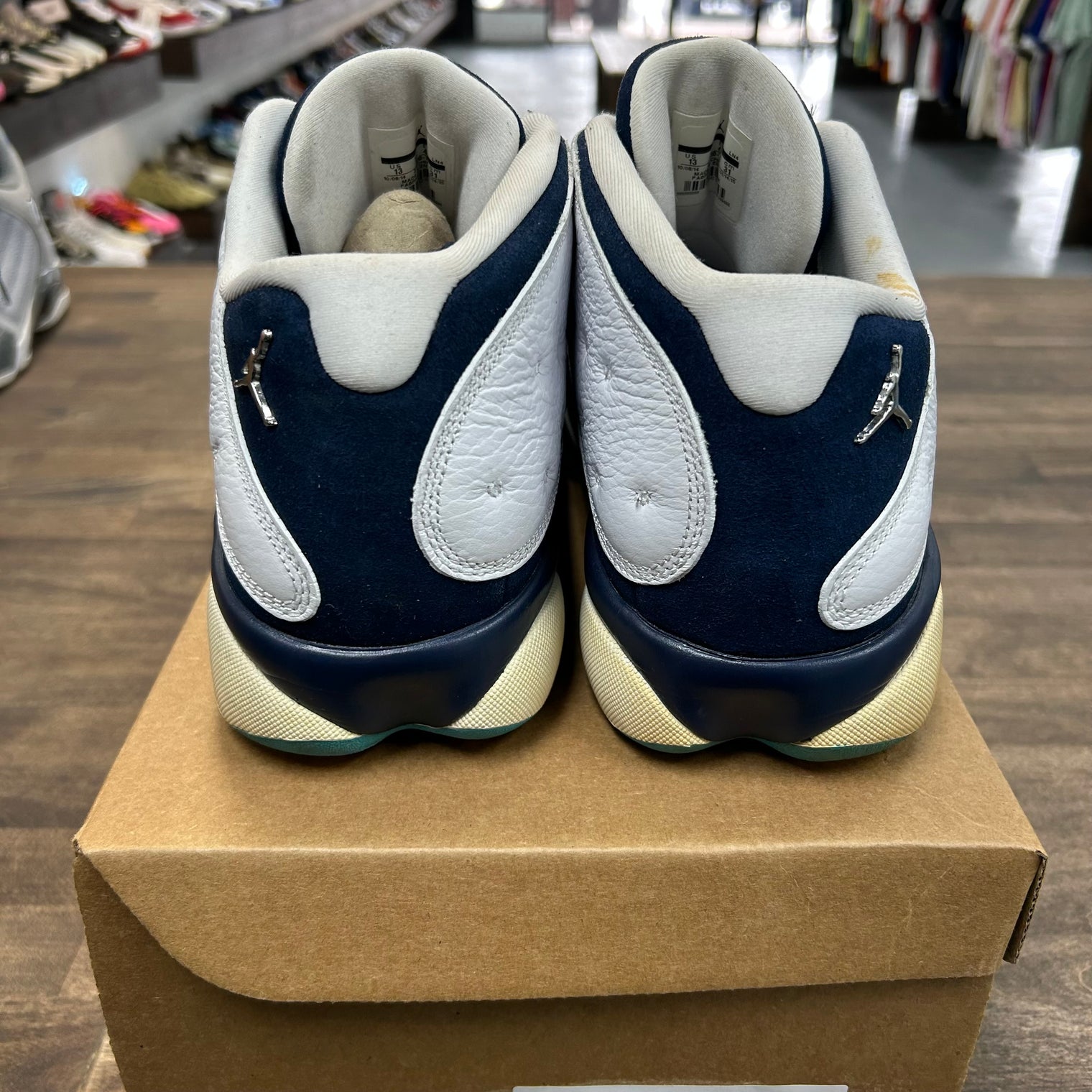 Hornets Jordan 13 Low (USED, No Box)