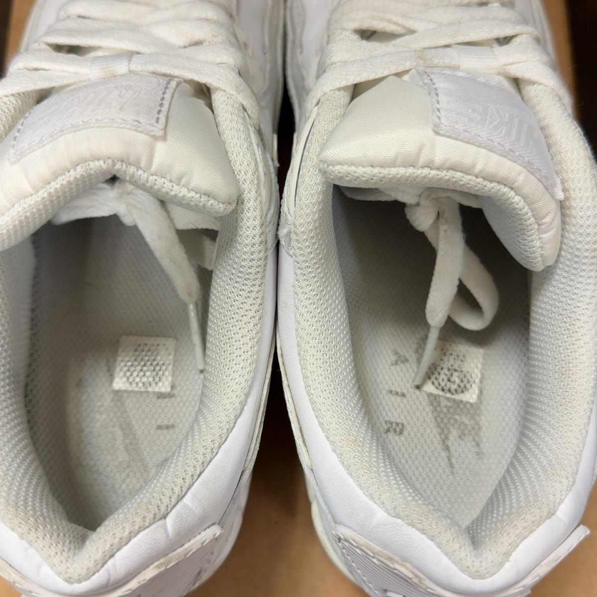 Nike Air Max 90 Leather Triple White Size 6.5 (Pre-Owned) - aux